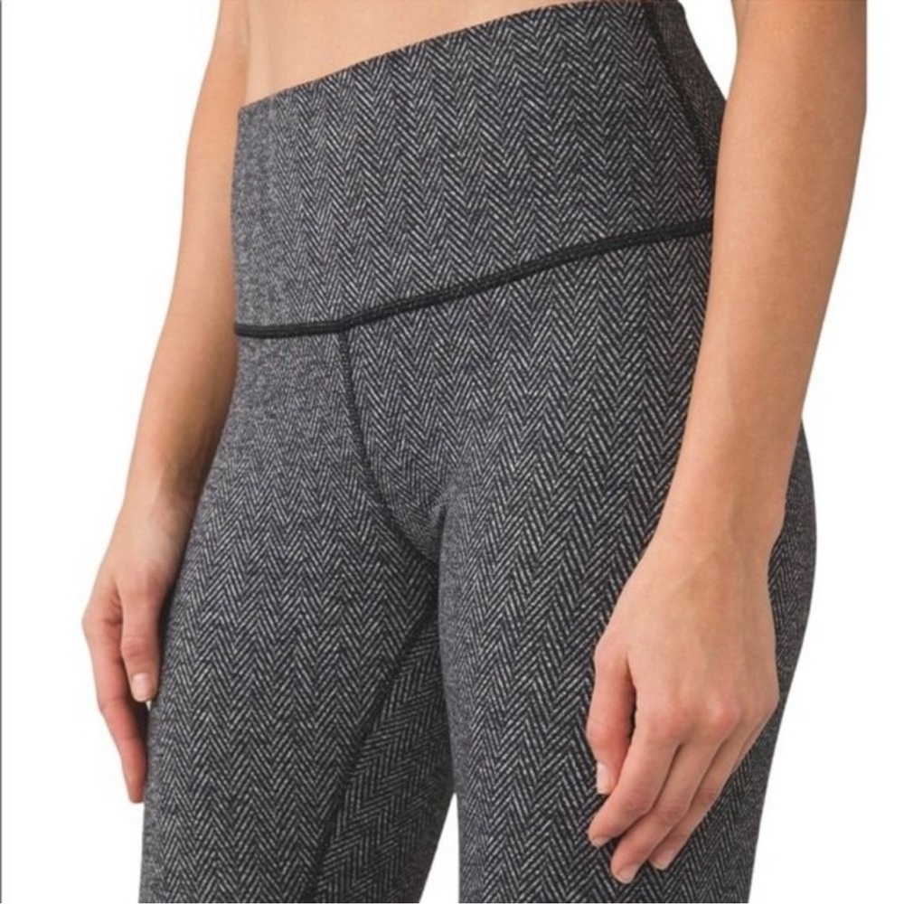 Lululemon High Times Pant size 4